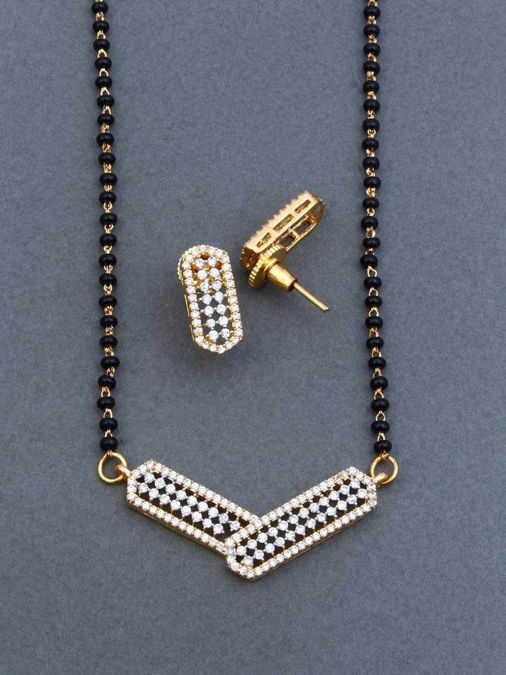 Golden Hiroki Mangalsutra Set - Bling Bag