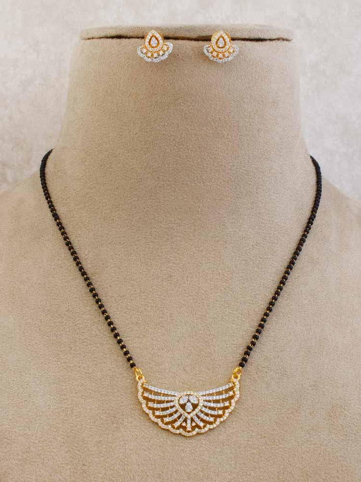 Vicente Pendant Mangalsutra Set - Bling Bag