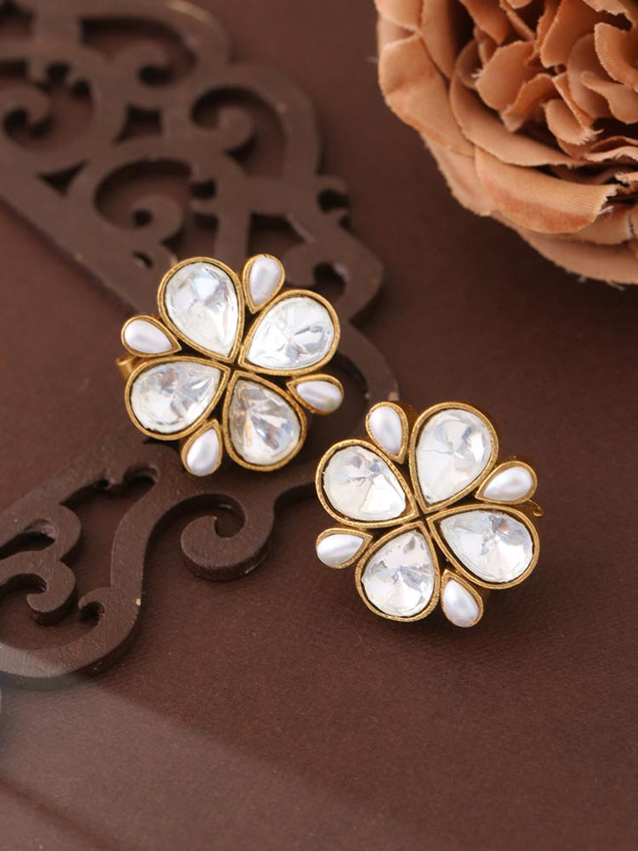 Golden Mahi Stud Earrings