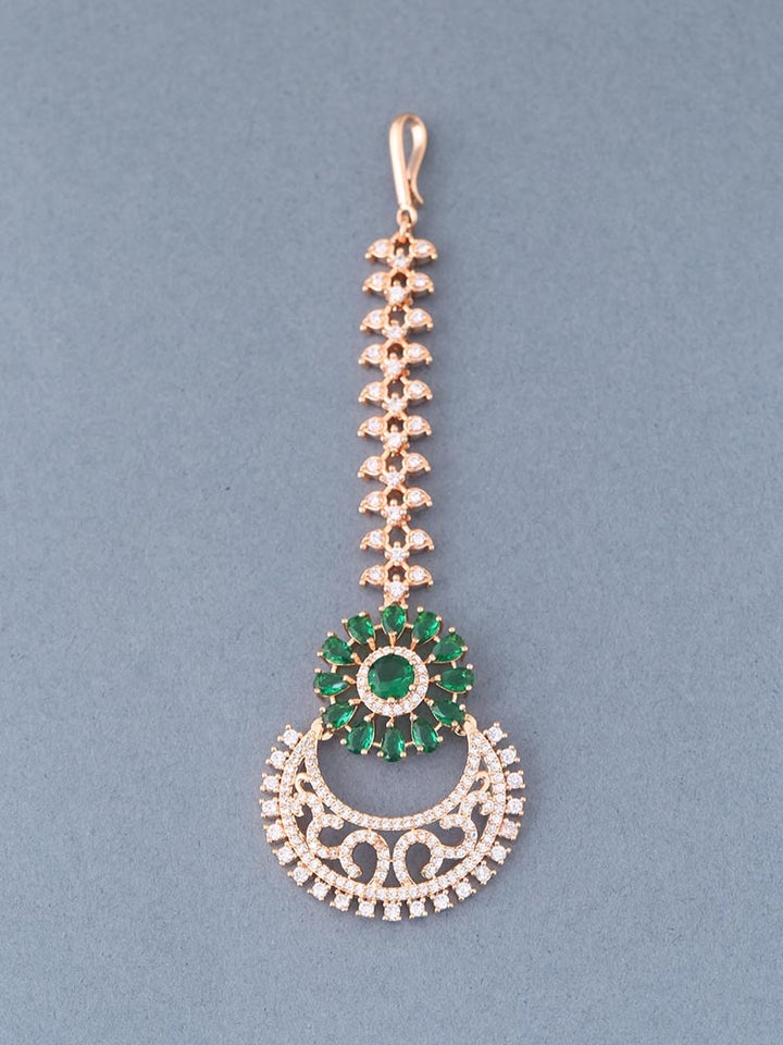 Emerald Amiah Maang Tikka