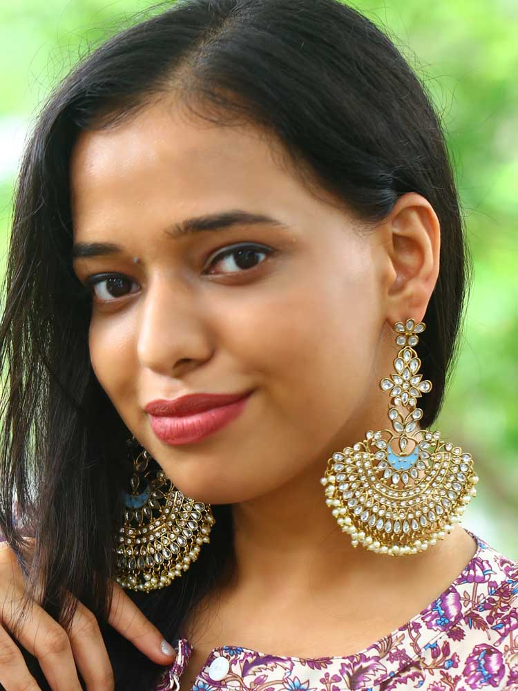 Sky Alisa Chandbalis