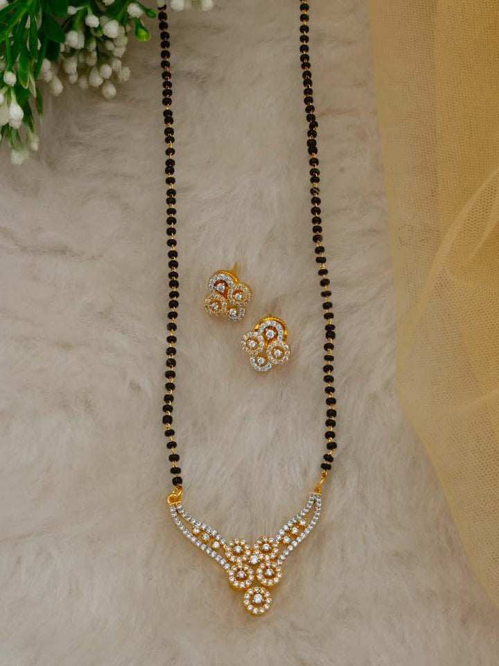Aarav Pendant Mangalsutra Set - Bling Bag