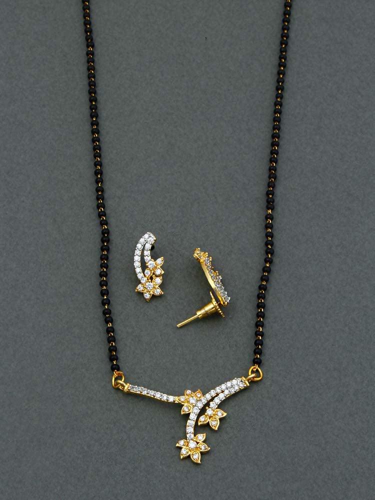 Aditi Pendant Mangalsutra Set - Bling Bag