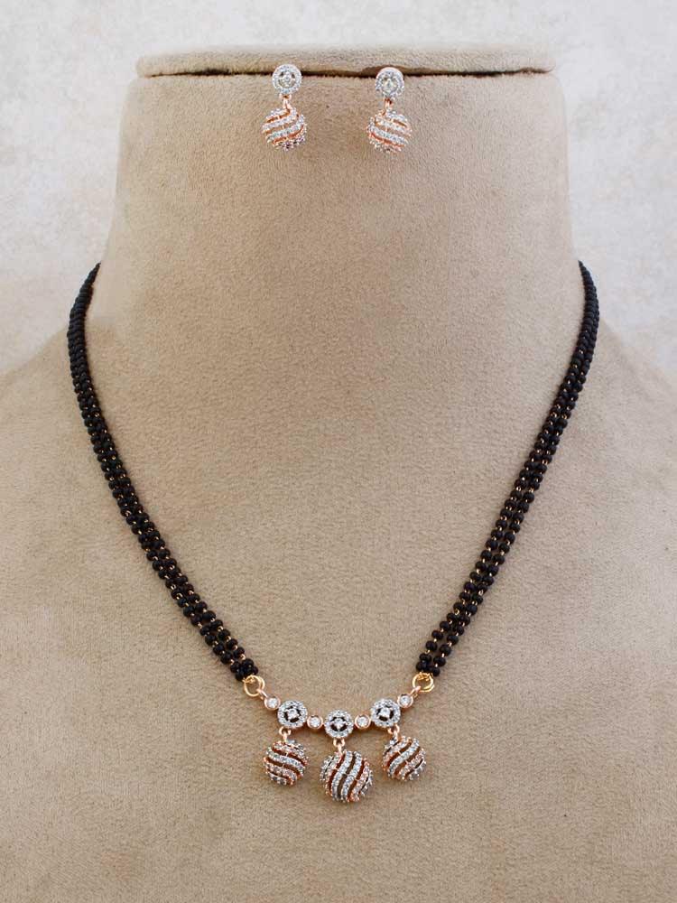 Ariana Pendant Mangalsutra Set - Bling Bag