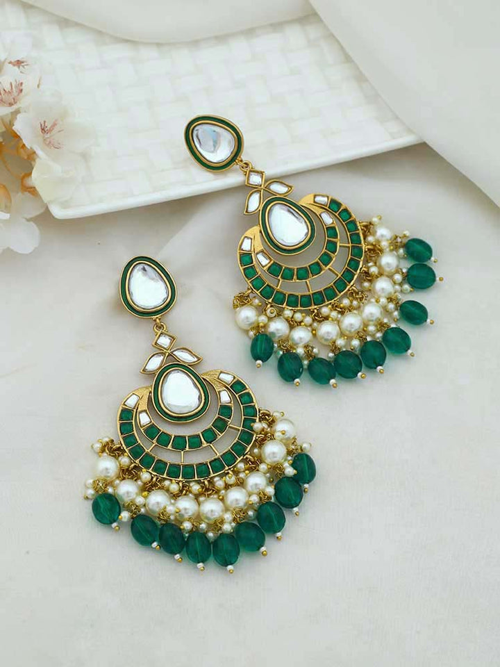 Emerald Upasana Chandbalis