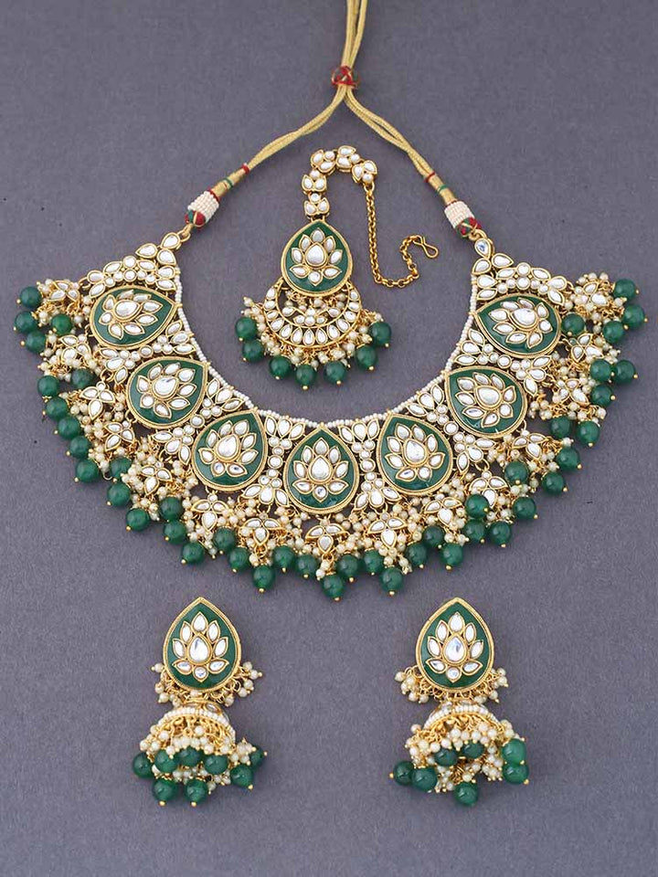Emerald Aalaya Jewellery Set