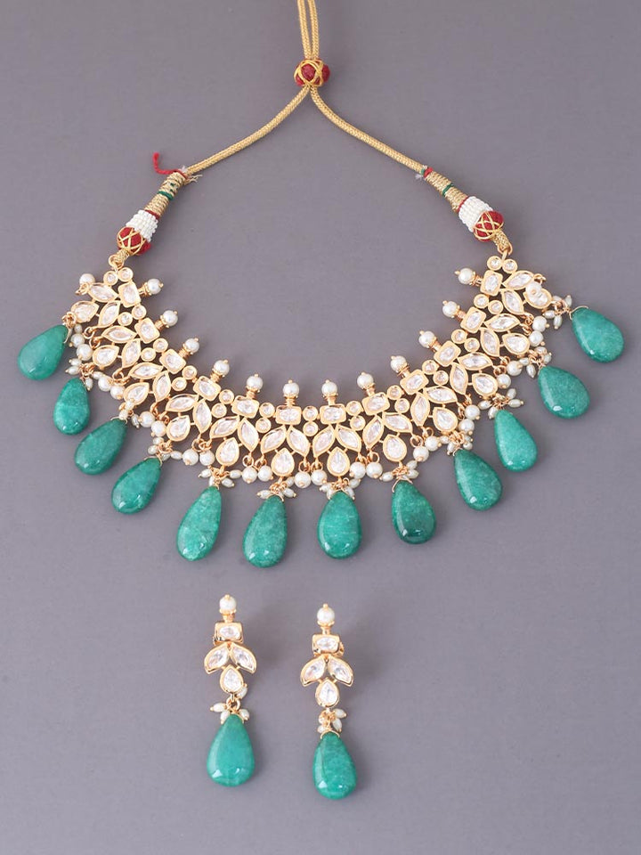 Emerald Aalisha Kundan Jewellery Set