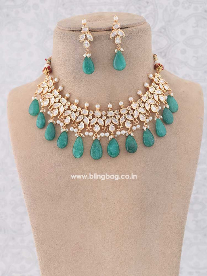 Emerald Aalisha Kundan Jewellery Set