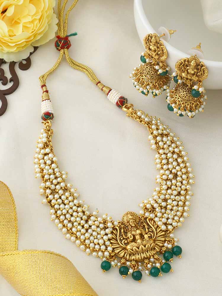 Emerald Annapurna  Jewellery Set