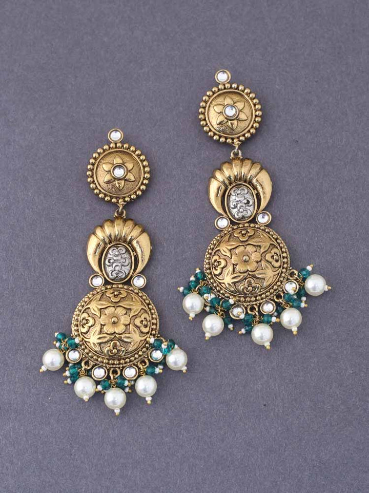 Emerald Heera Chandbalis