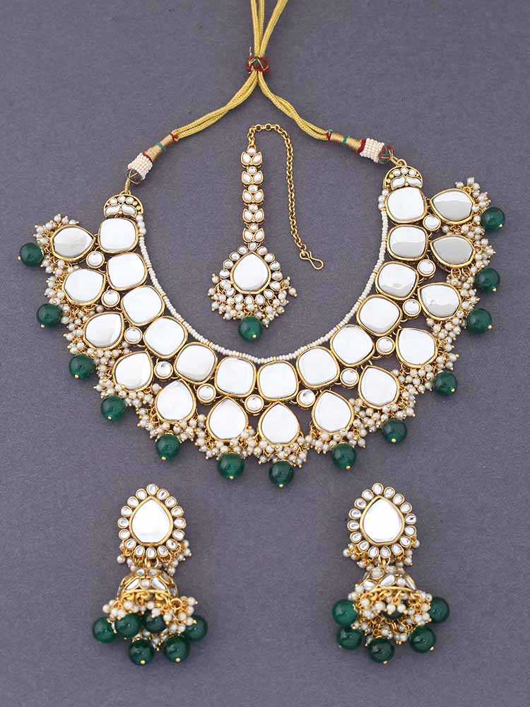 Emerald Kusuma Jewellery Set
