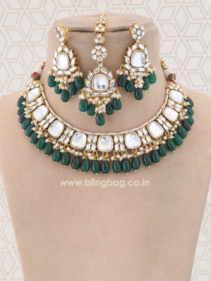 Emerald Namya Jewellery Set