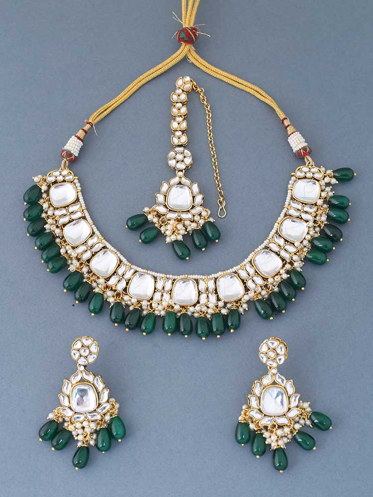 Emerald Namya Jewellery Set