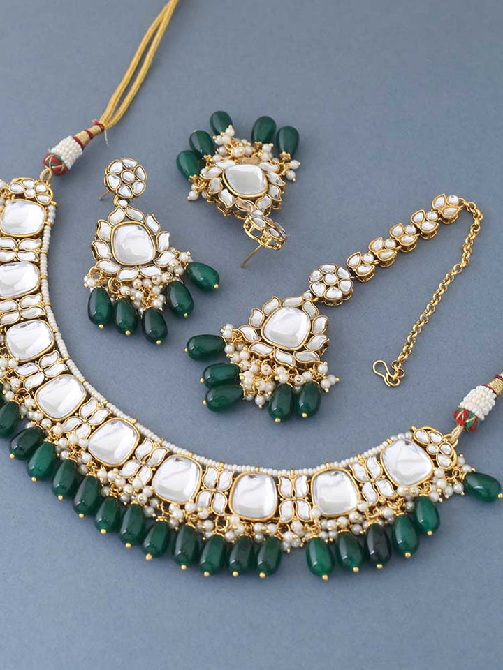 Emerald Namya Jewellery Set