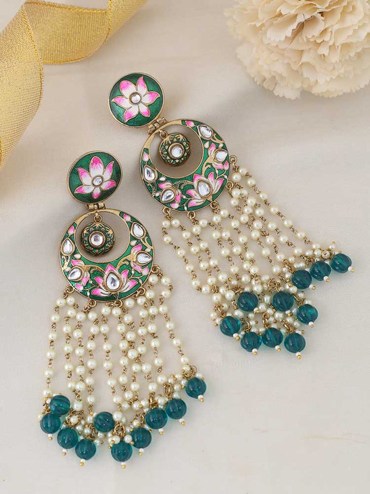 Emerald Rivha Chandbalis