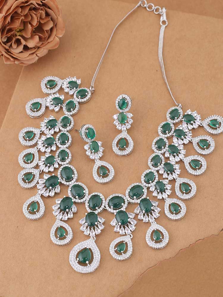 Emerald Kiara Taborah Jewellery Set