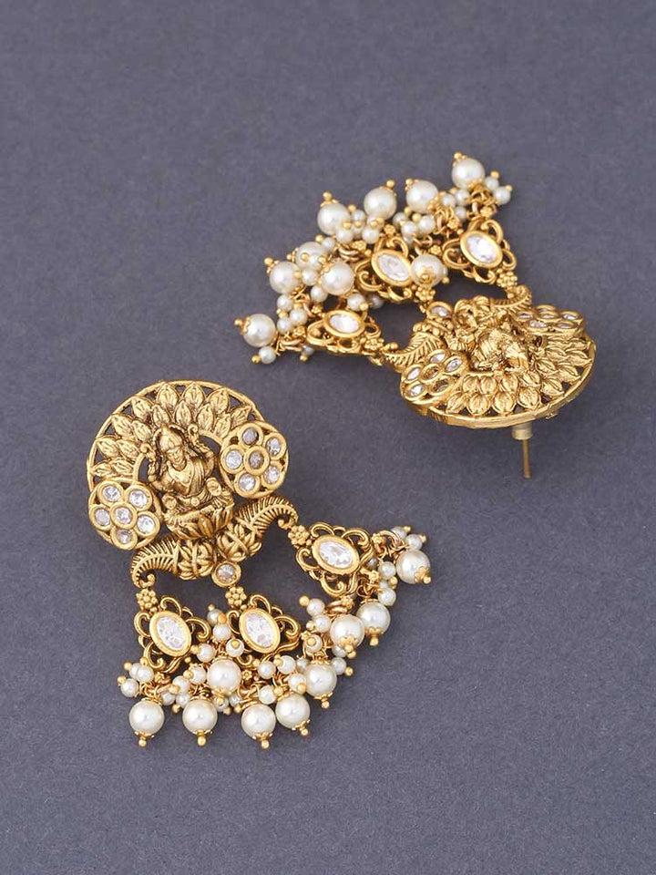 Golden Apsara Chandbalis