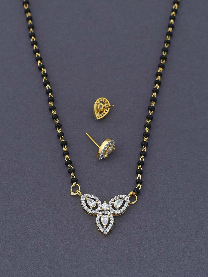 Golden Clover Mangalsutra Set