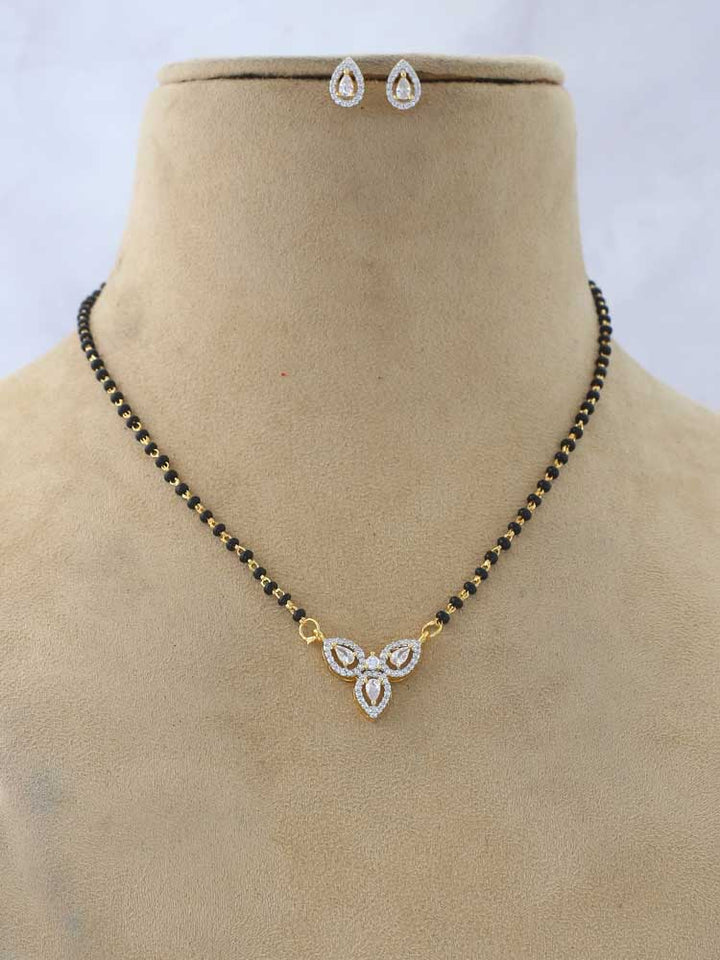 Golden Clover Mangalsutra Set