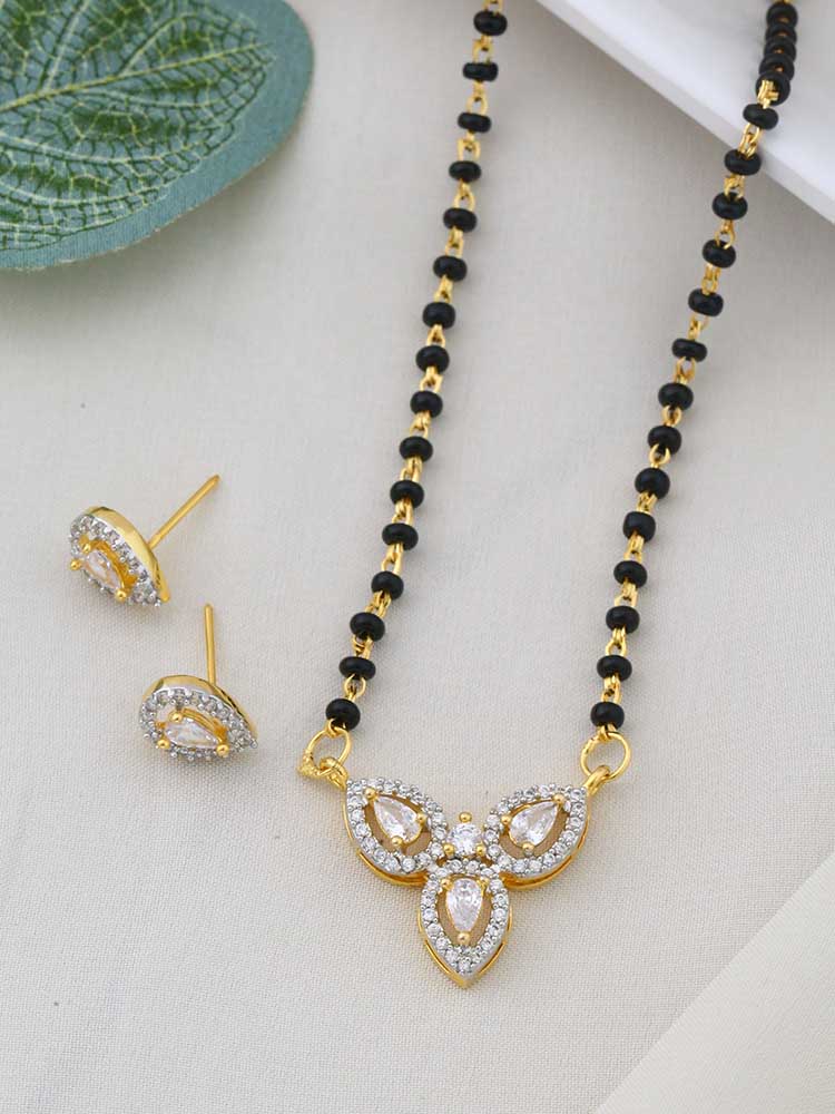Golden Clover Mangalsutra Set
