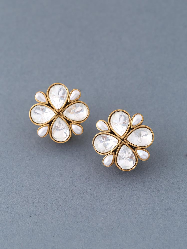 Golden Mahi Stud Earrings