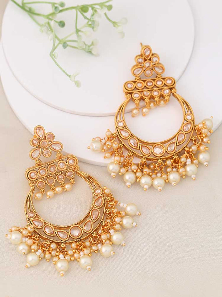 Golden Manisa Chandbalis