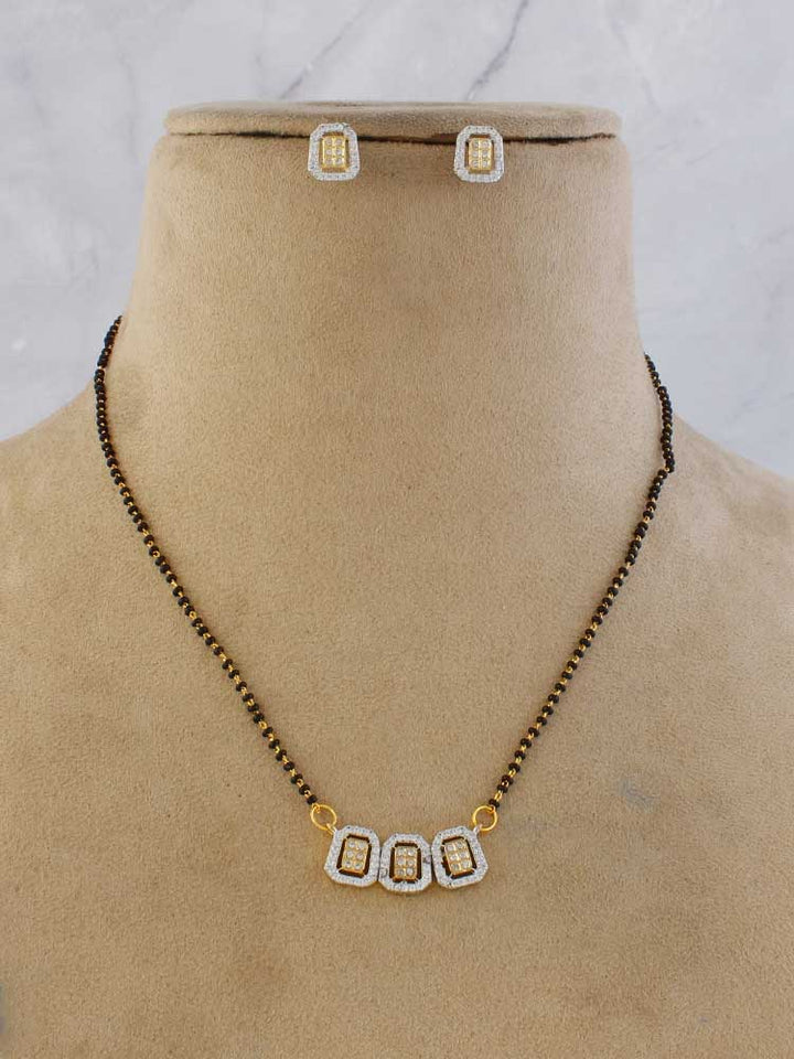 Golden Mehreen Mangalsutra Set