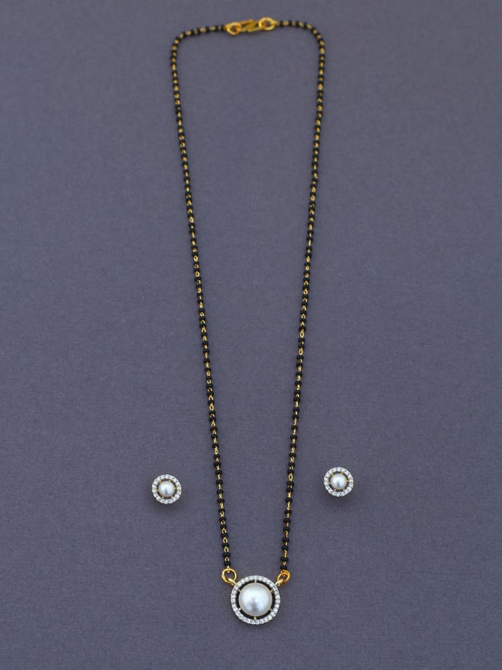 Golden Melia Mangalsutra Set