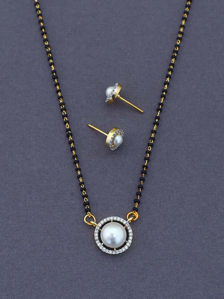Golden Melia Mangalsutra Set