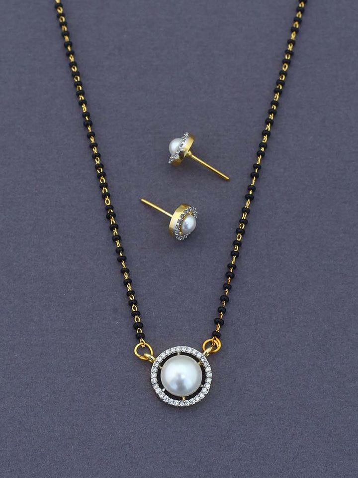 Golden Melia Mangalsutra Set