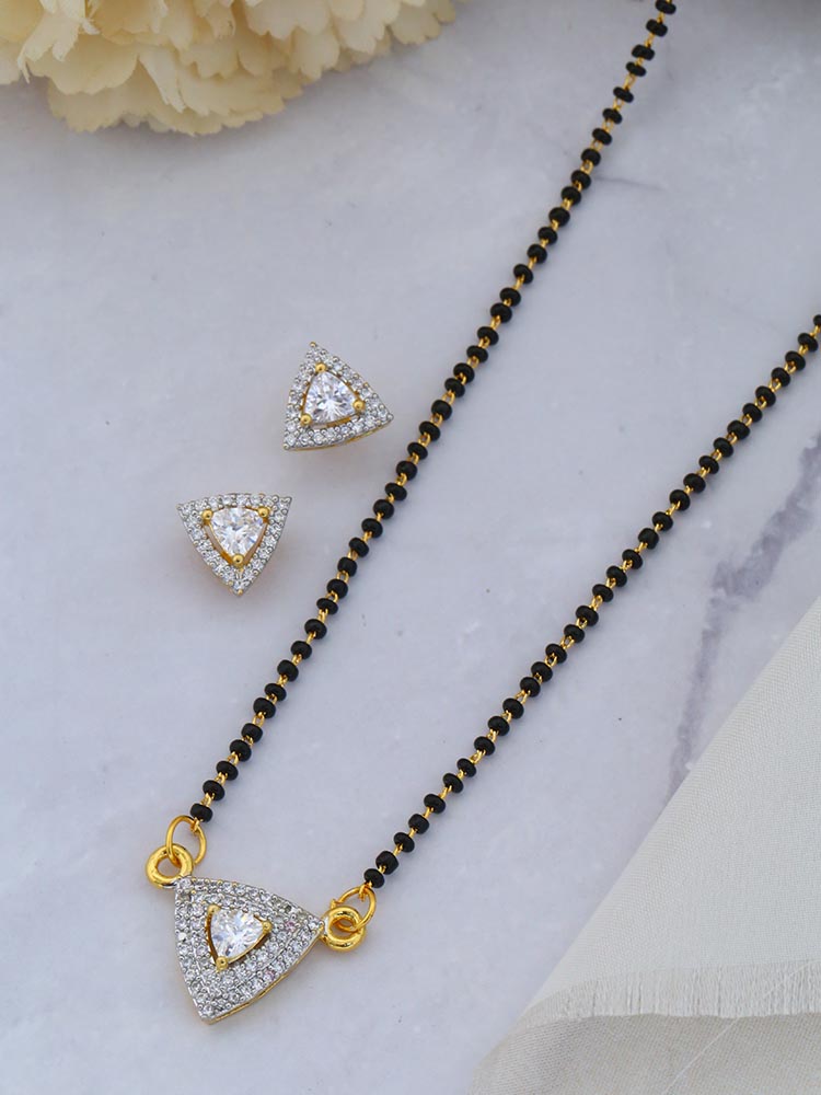 Golden Pinaka Mangalsutra Set