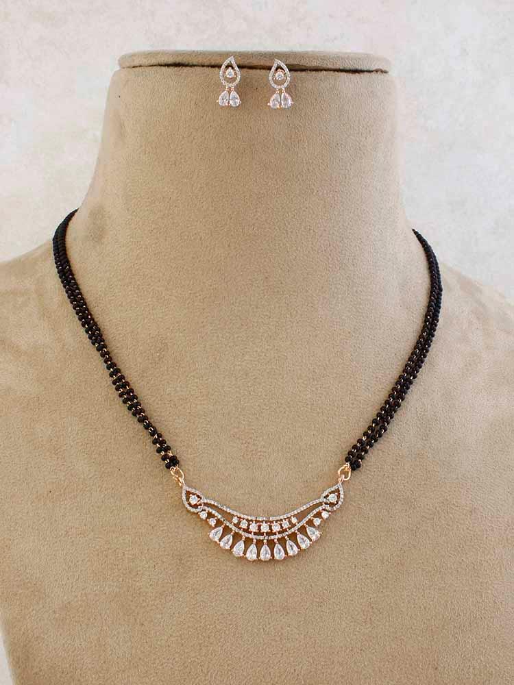 Hanaah Pendant Mangalsutra Set - Bling Bag