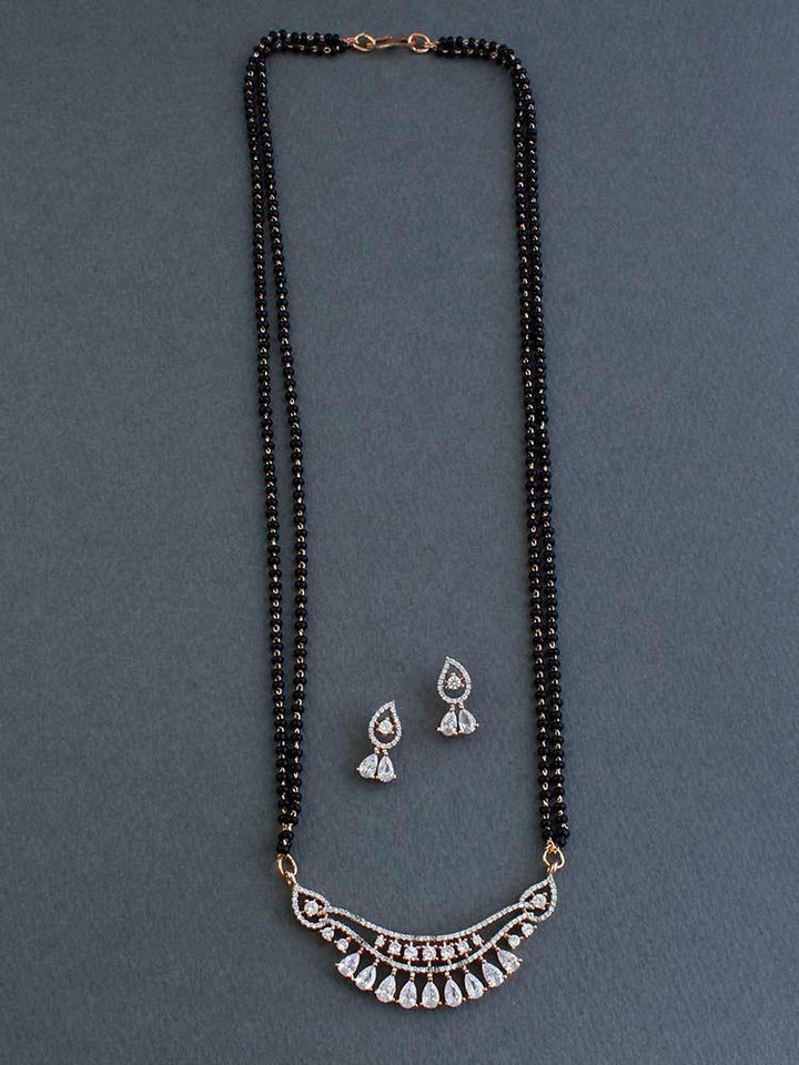 Hanaah Pendant Mangalsutra Set - Bling Bag