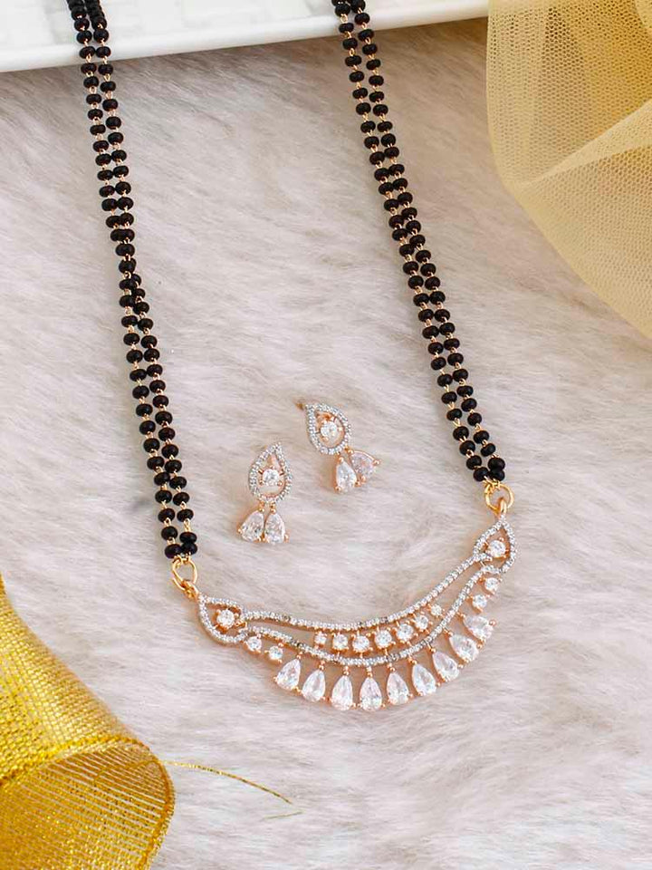 Hanaah Pendant Mangalsutra Set - Bling Bag