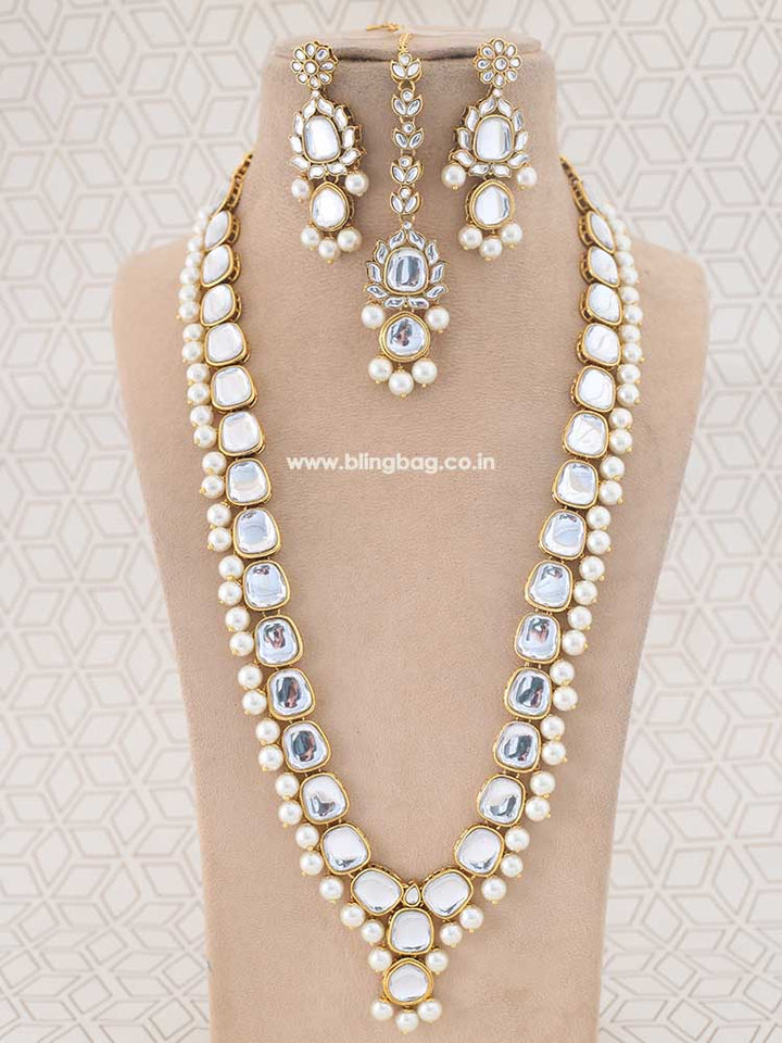 Ivory Aahilya Jewellery Set
