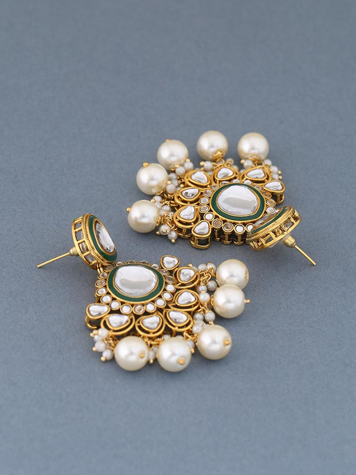 Ivory Aloha Chandbalis