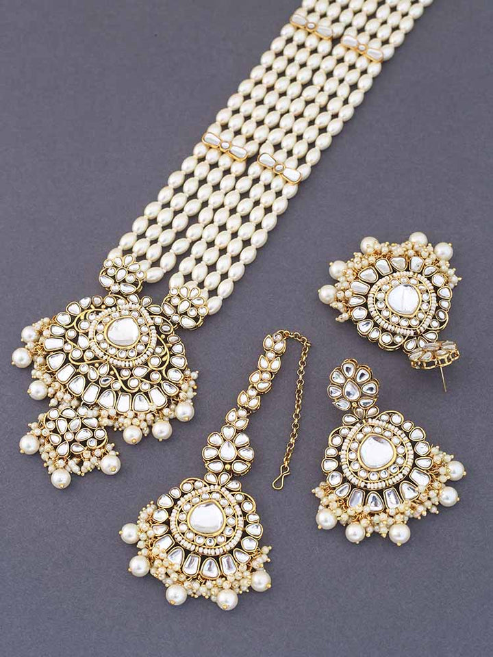 Ivory Daruka Jewellery Set