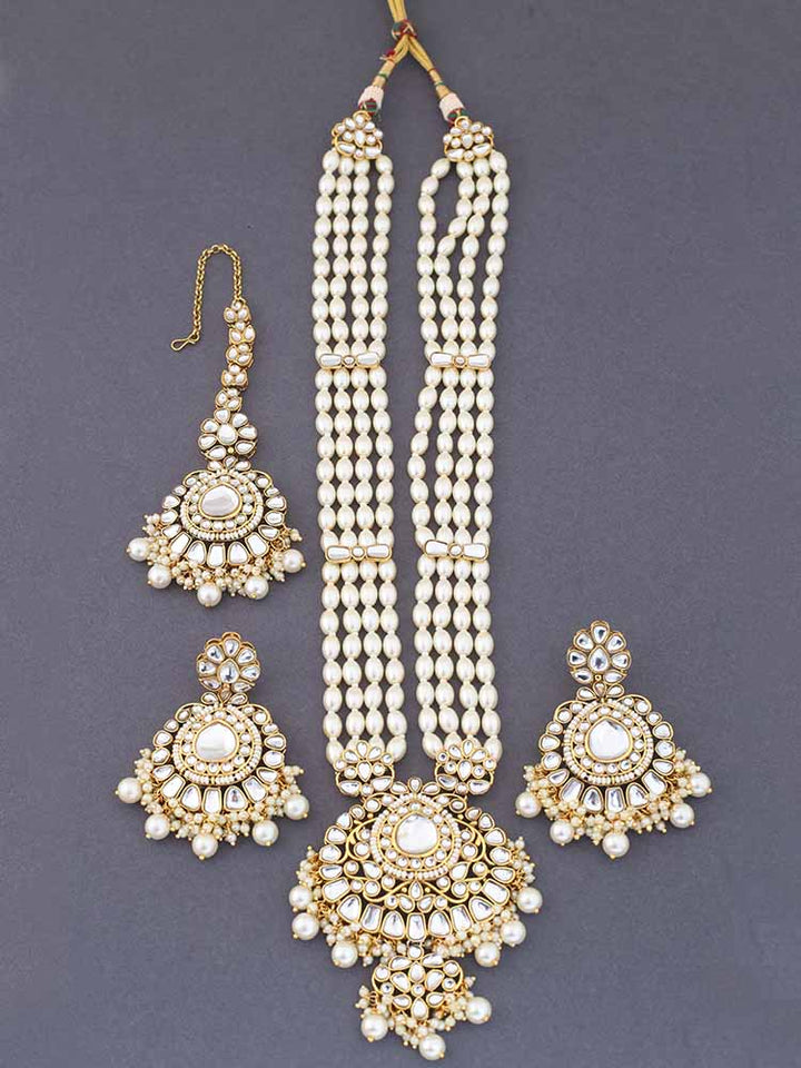 Ivory Daruka Jewellery Set