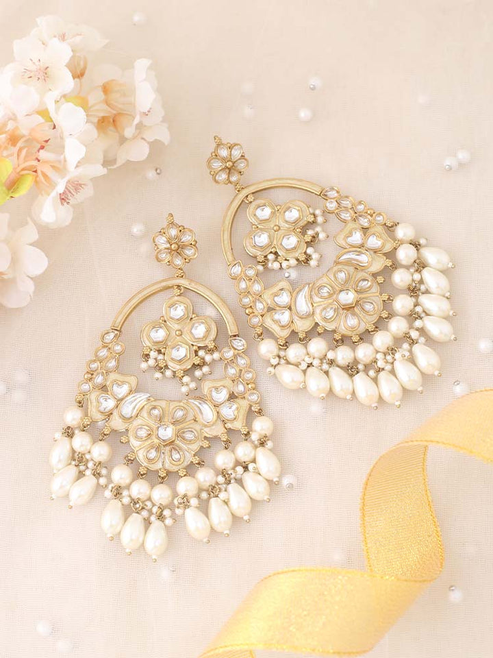 Ivory Dayani Chandbalis