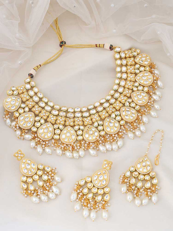 Ivory Deepshika Jewellery Set