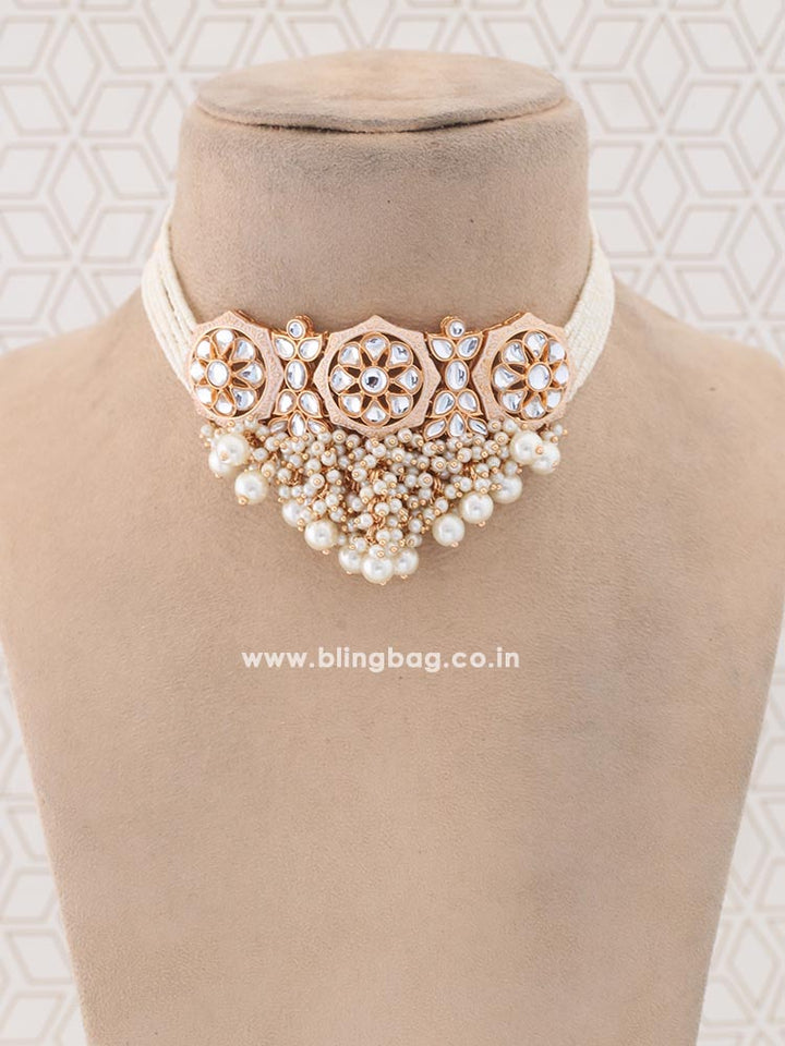 Ivory Dhivja Jewellery Set