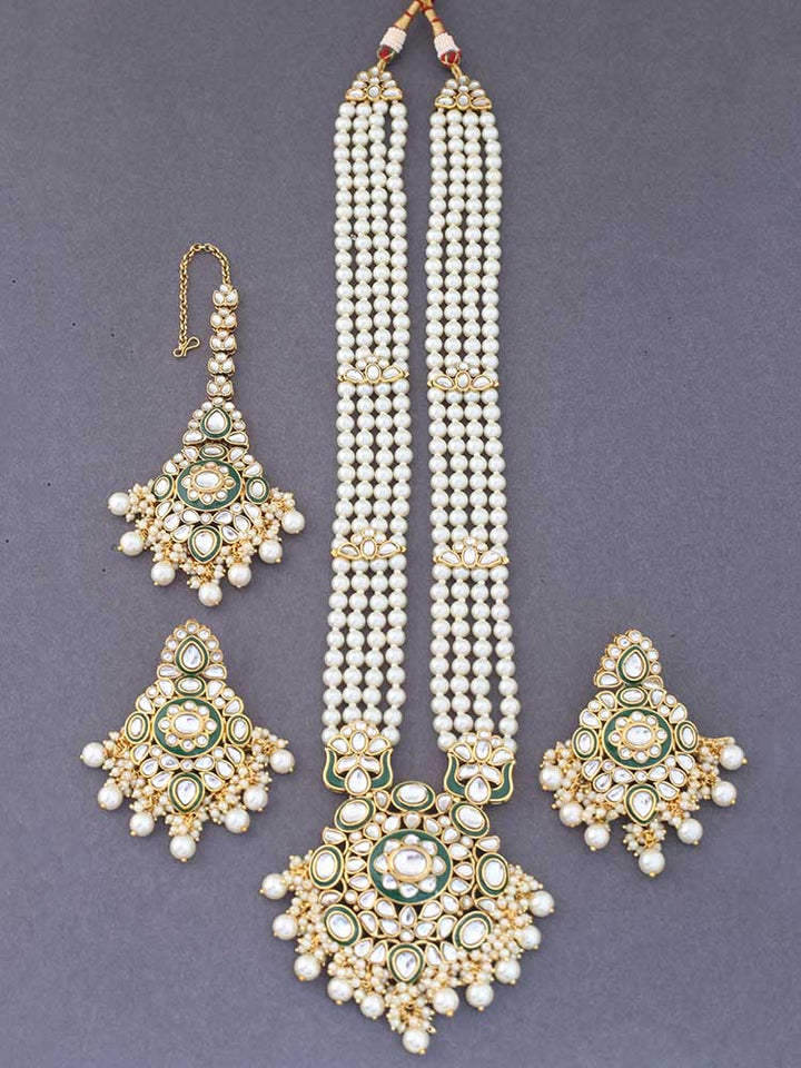 Ivory Indeera Jewellery Set