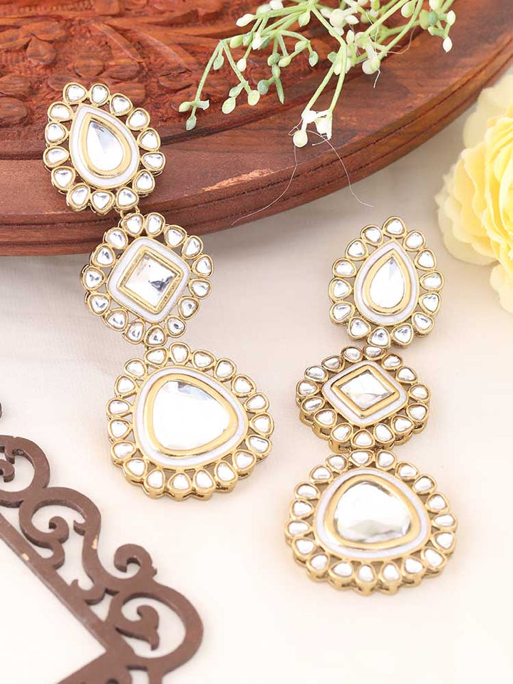 Ivory Nyra Danglers
