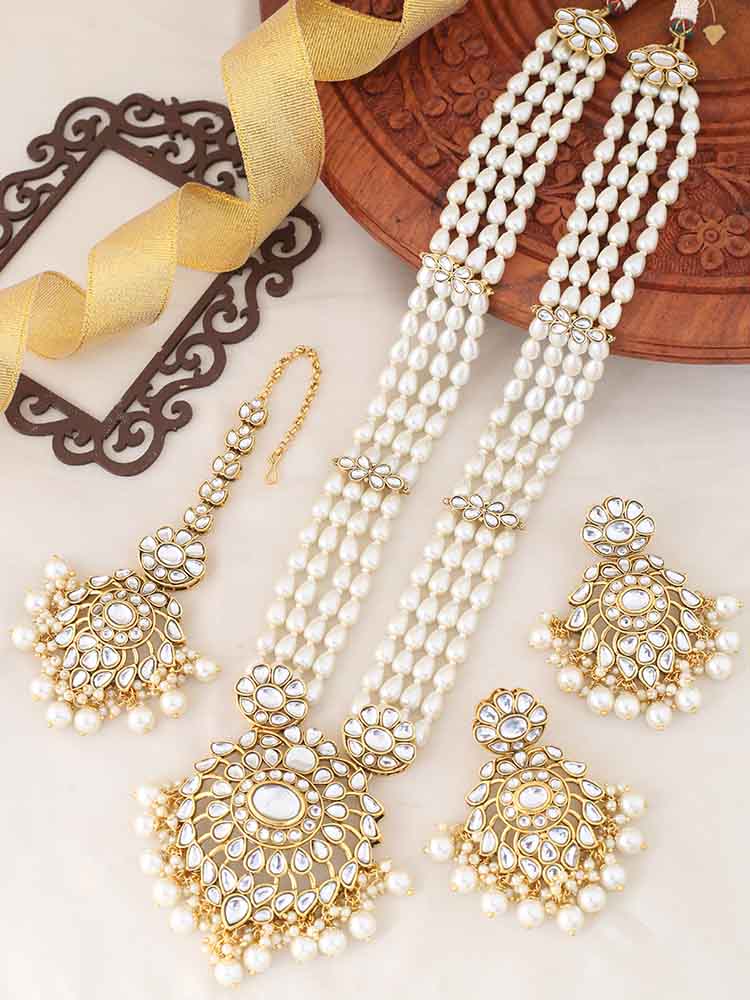 Ivory Shahara Jewellery Set