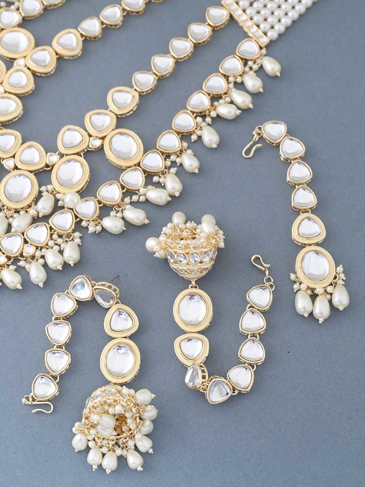 Ivory Zoya Jewellery Set