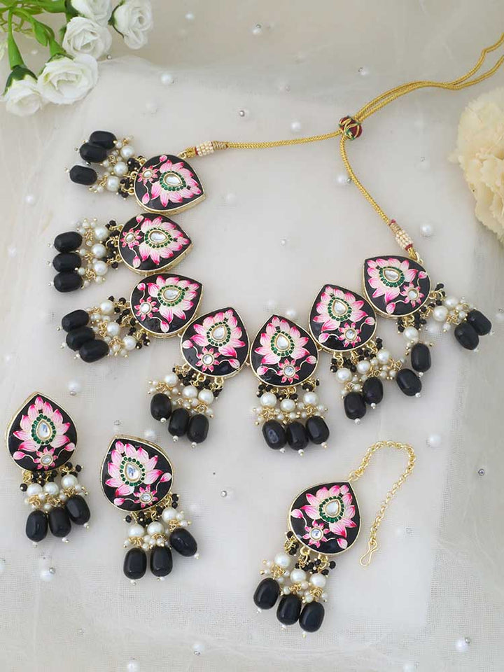 Jet Pradhnya Jewellery Set