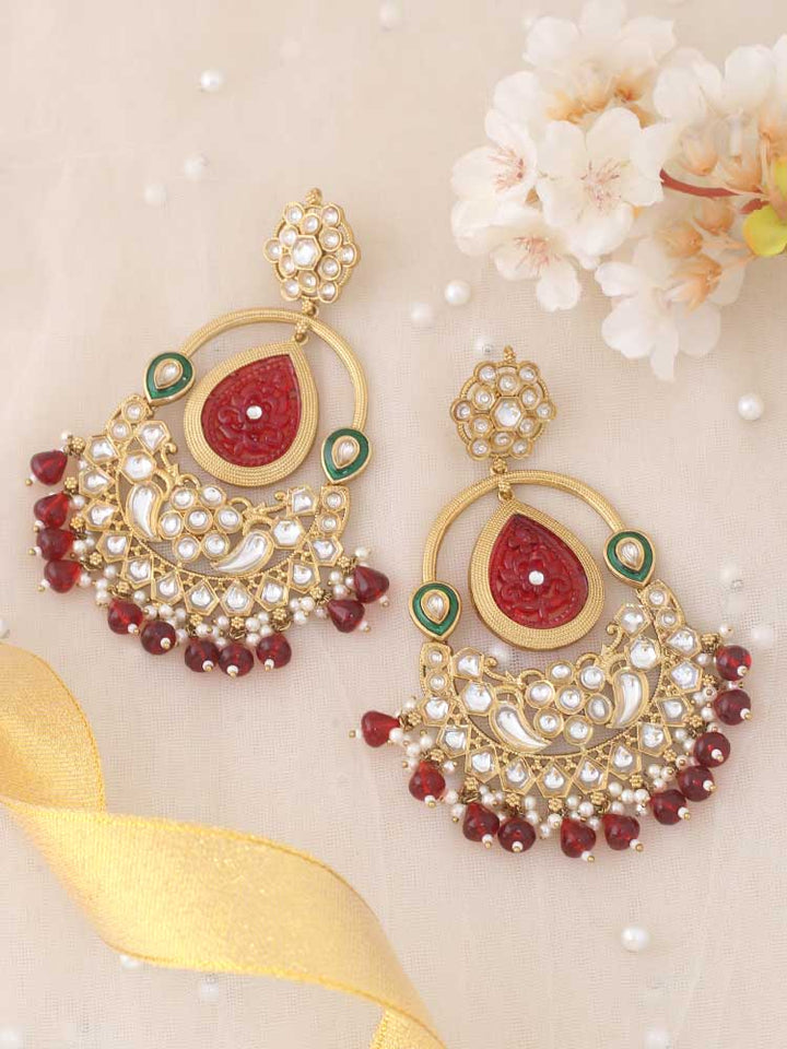 Maroon Daarni Chandbalis