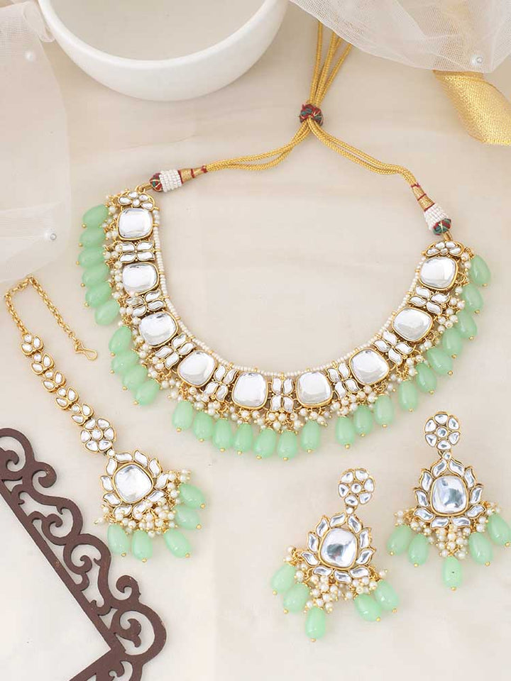 Mint Namya Kundan Jewellery Set