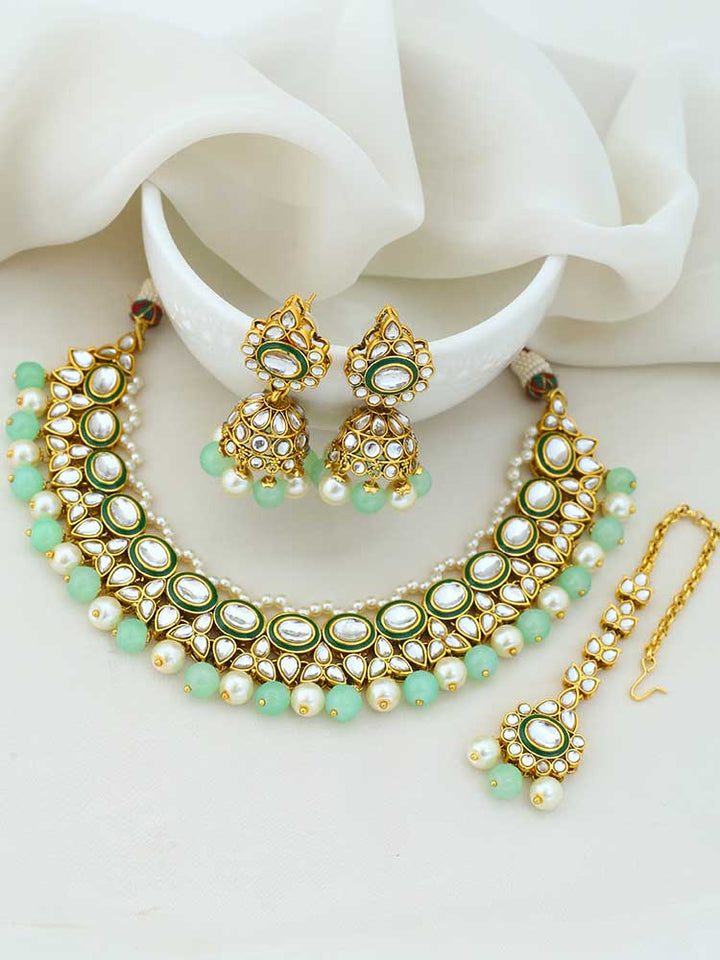 Mint Tavasya Kundan Jewellery Set