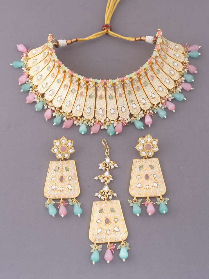 Multicolor Yukta Hasli Kundan Jewellery Set